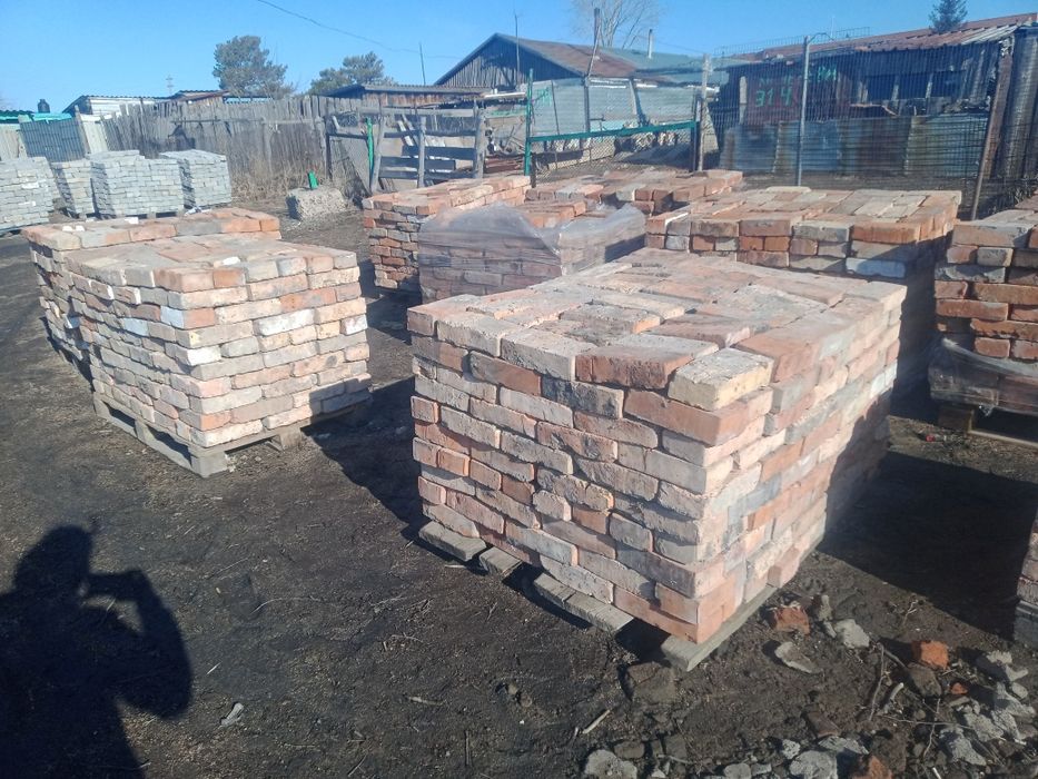 Срочно продам красный,силикатный кирпичи