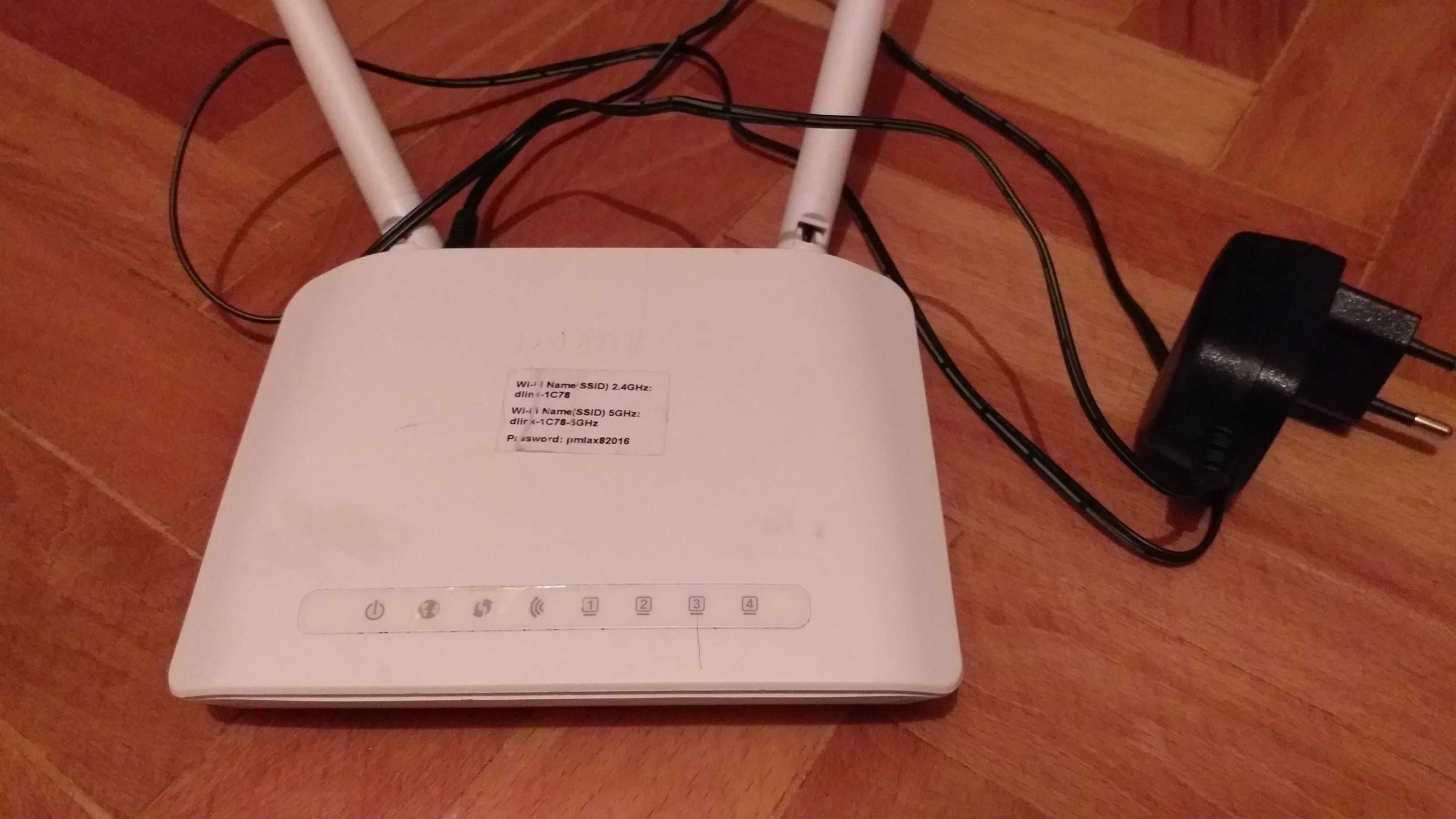 Router Wi-Fi D-Link GO-RT-AC750
