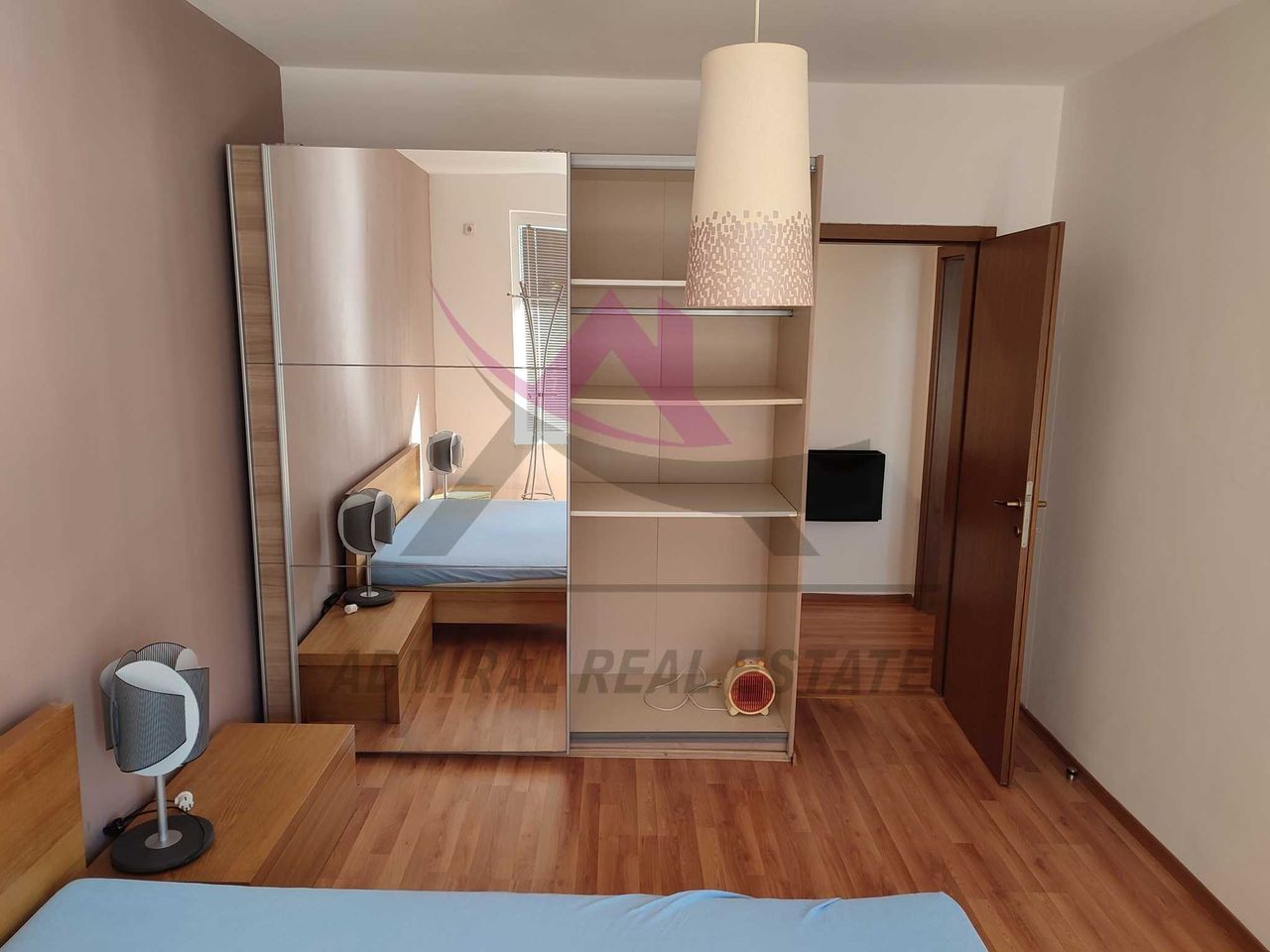 Дава се под наем Двустаен апартамент в Варна, Чаталджа - 50 кв.м за 425 € - Снимка #2