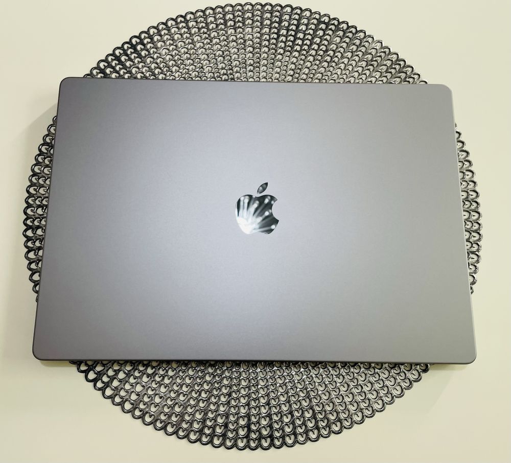 MacBook Pro (16 inch, 2021) , 17 cicluri incarcare