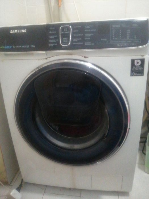 Продам стиральную машину автомат Самсунг эко бабл