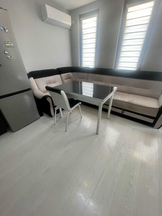 Продава се Двустаен апартамент в Казанлък - 56 кв.м за 2018 €/кв.м - Снимка #1
