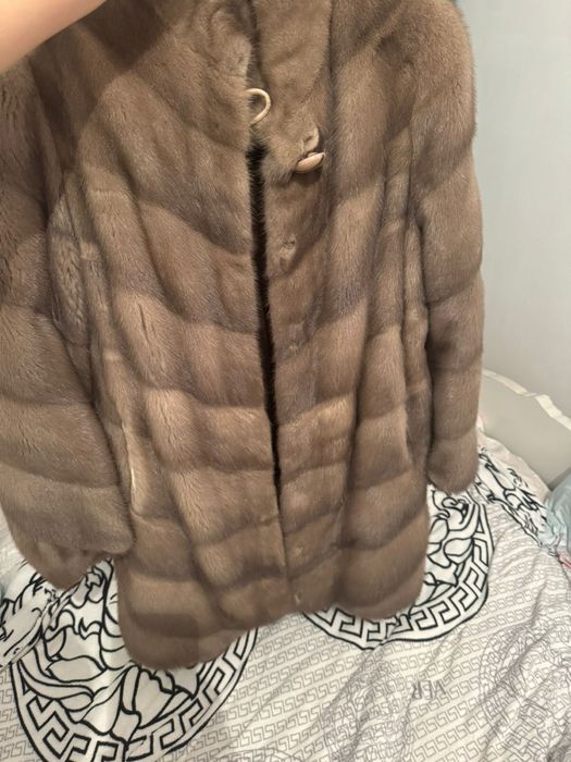 Продаю норковые шубы