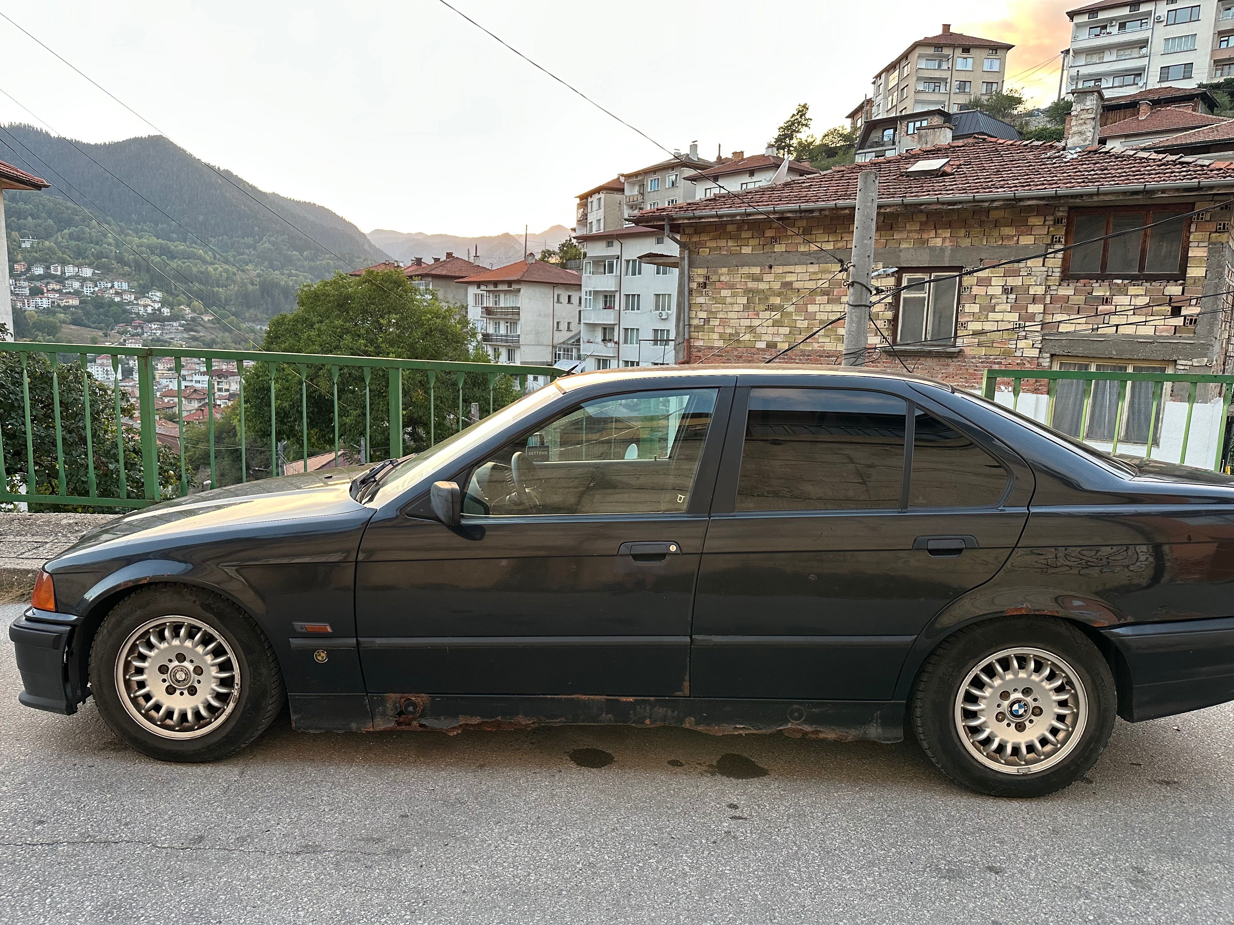 Bmw 320i E36 M52b20