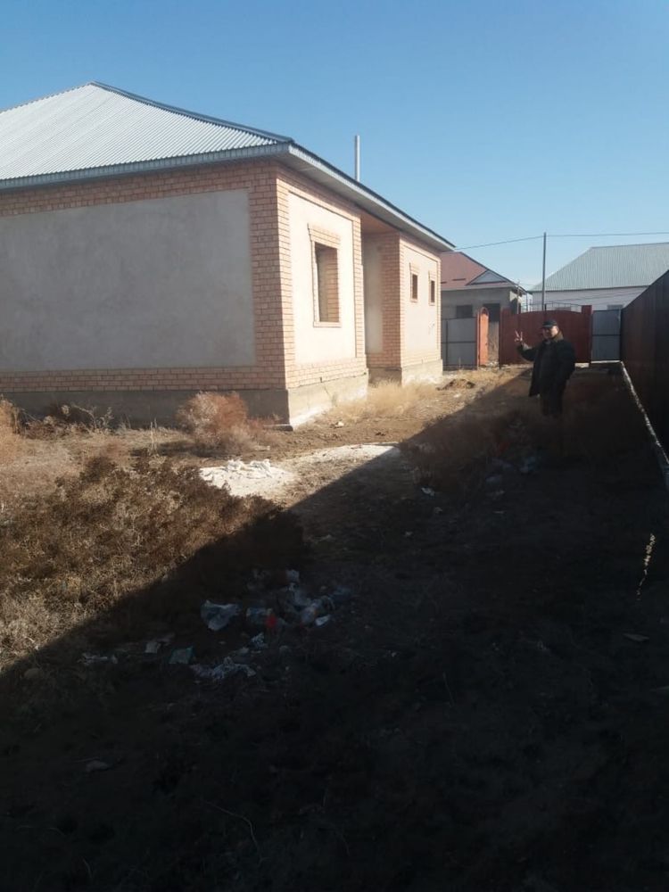 Продаётся дом с участком