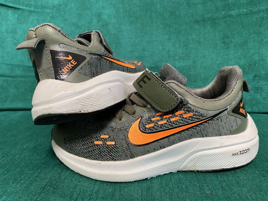 Pantofi sport copii Nike Zoom marimea 30