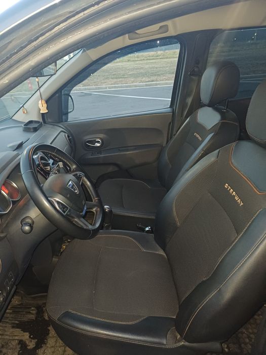 Dacia Lodgy  stepway 7 locuri