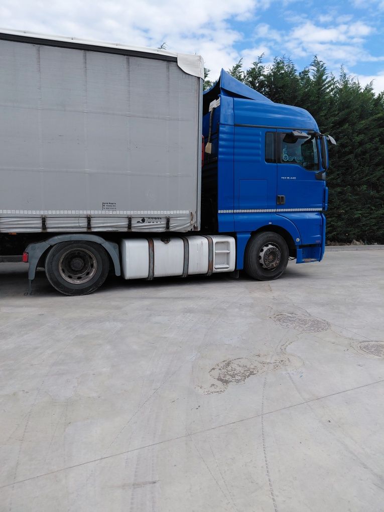 De vanzare MAN TGX 440 ansamblu