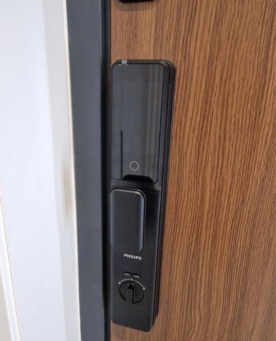 Установка умных электронных замков!