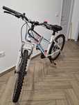 Bicicleta marimea 26 noua cu jante duble si accesorii incluse