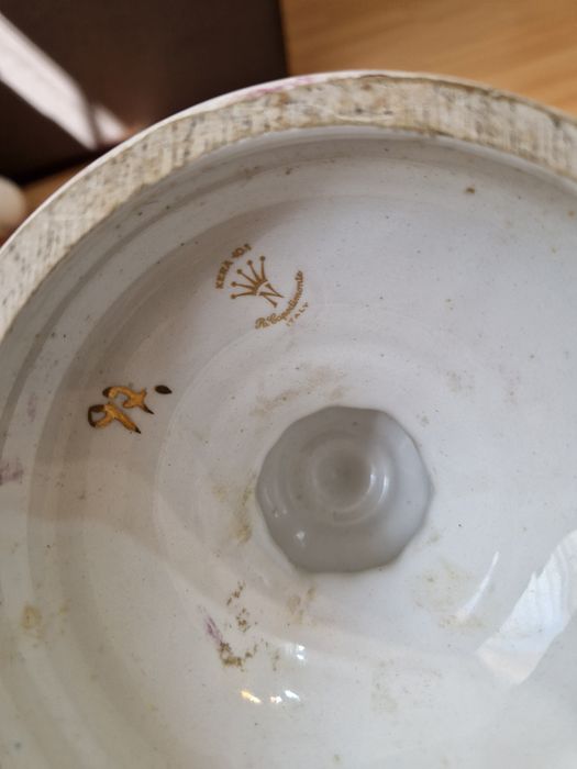 Прекрасна антикварна италианска порцеланова урна купа ваза Capodimonte