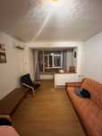 Închiriez ap 2 camere , zona spital , 47 mp,centrala gaz , et 2 ,