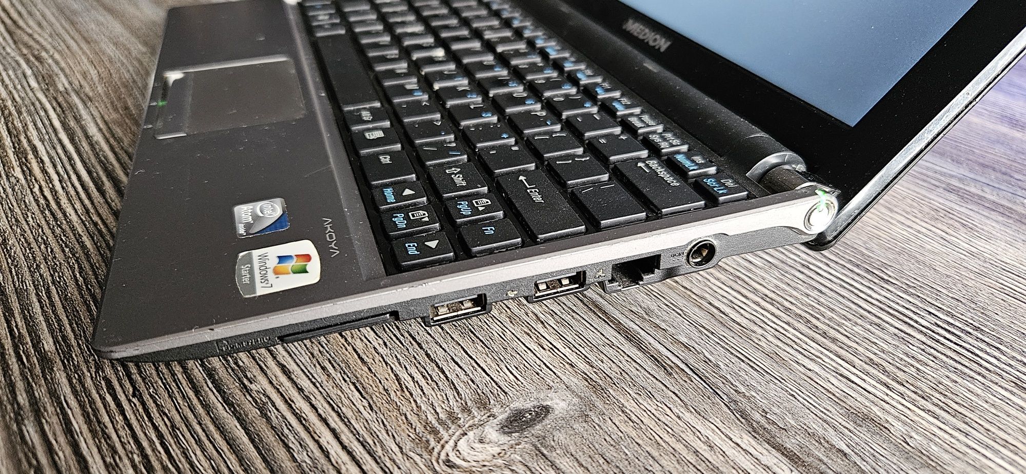 10" лаптоп Medion Akoya E1222