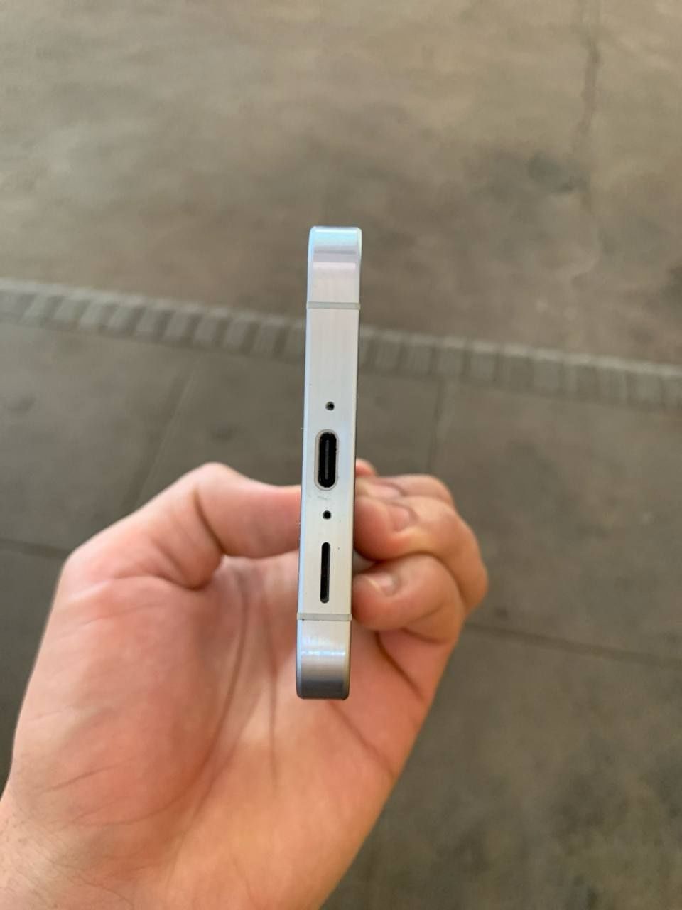 Samsung A55 5G .