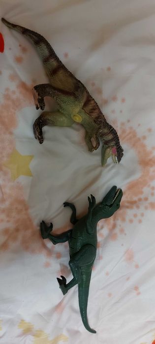 Dinozauri cu sunet
