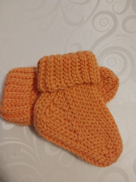 Носочки для новорожденных