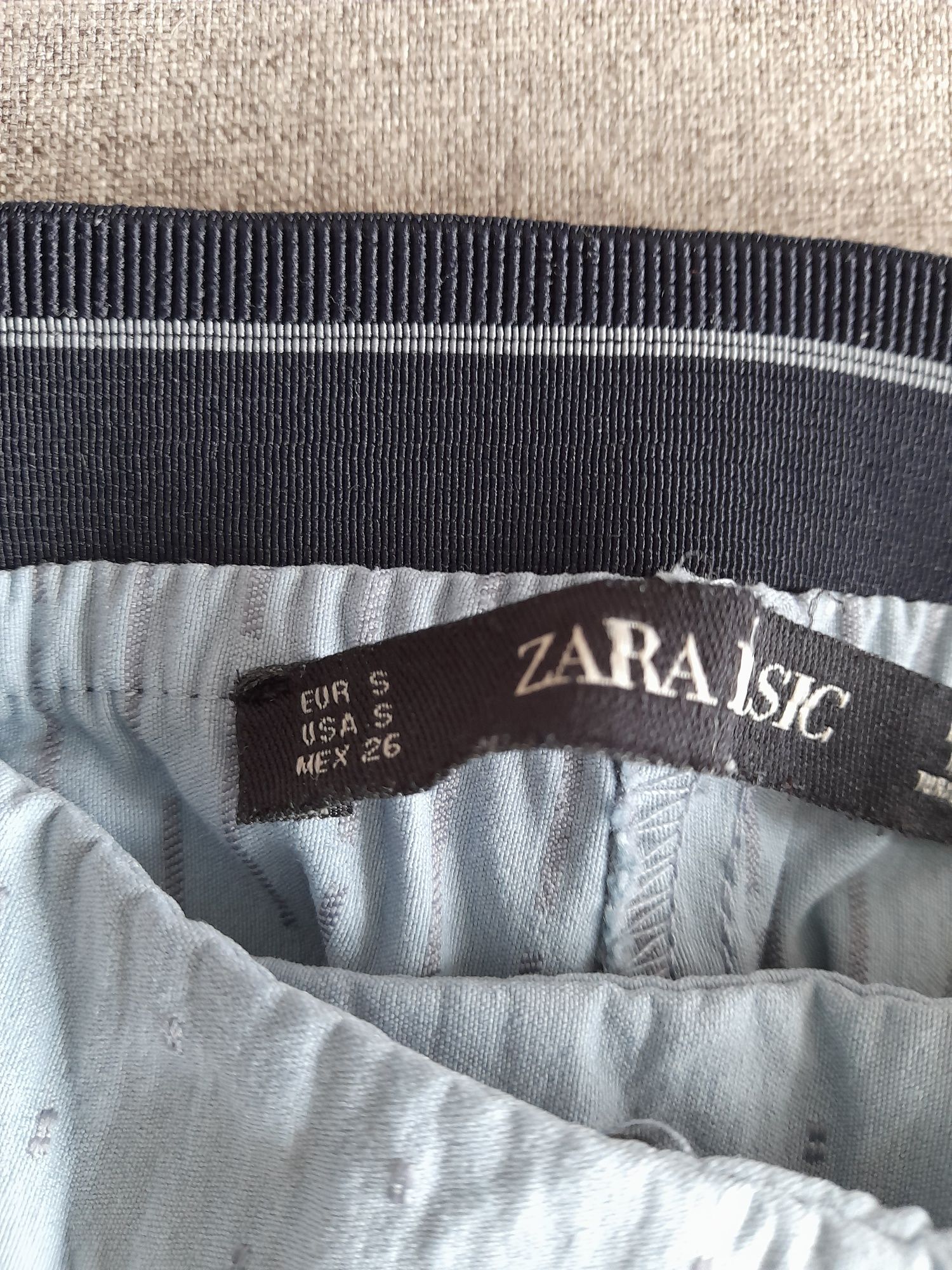 Pantaloni Zara marimea S