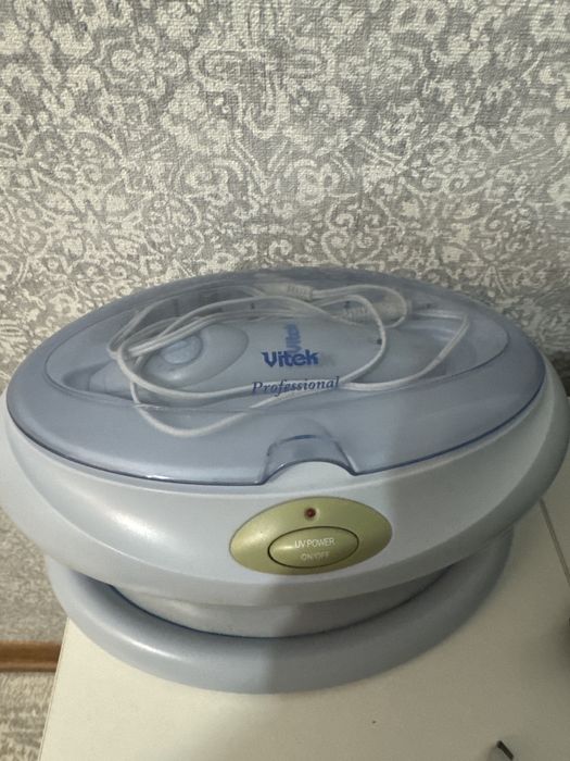 Продам лампу для маникюра