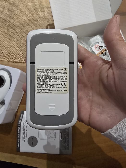 Бебефон с камера Chipolino