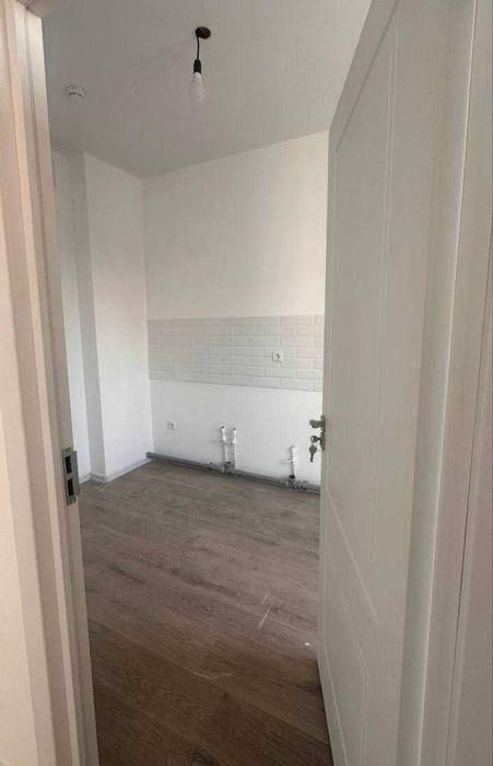 Срочно продается квартира 1/11/16 в новостройке «Assolom Sohil».