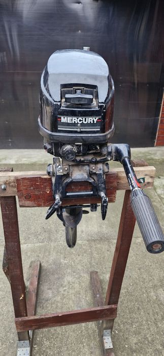 Motor barca Mercury