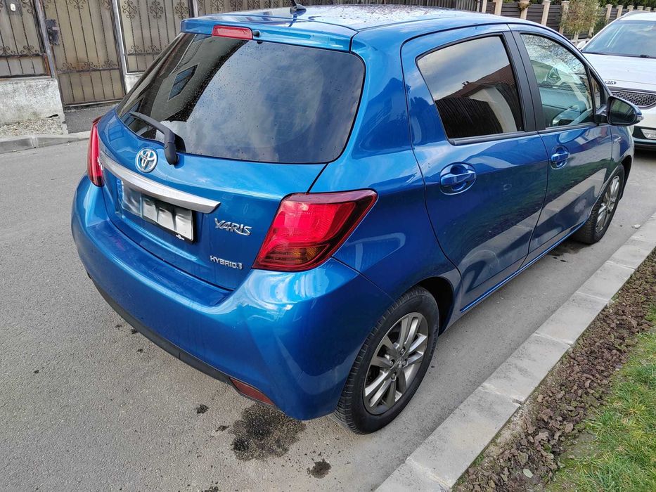 Toyota Yaris Hibrid