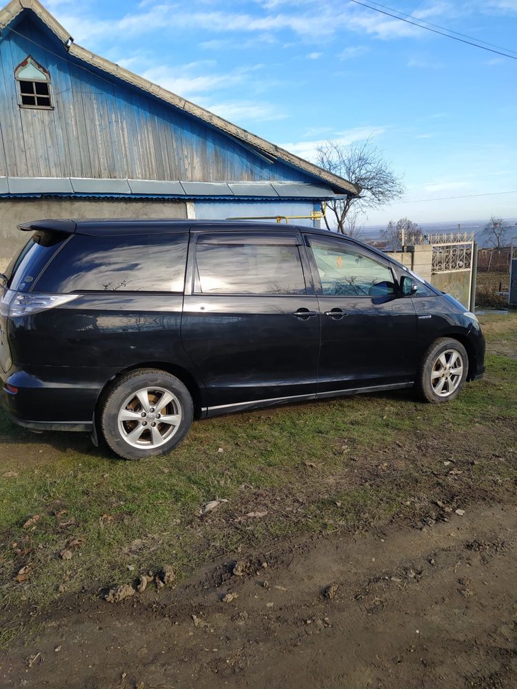 Toyota Estima De Vanzare