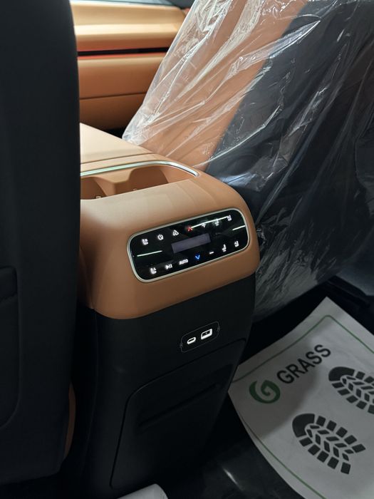 Leapmotor C16 restyling hybrid