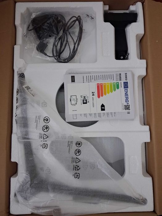 Monitor Samsung 27 inch Odyssey G5 - 2K cu refresh rate de 144Hz