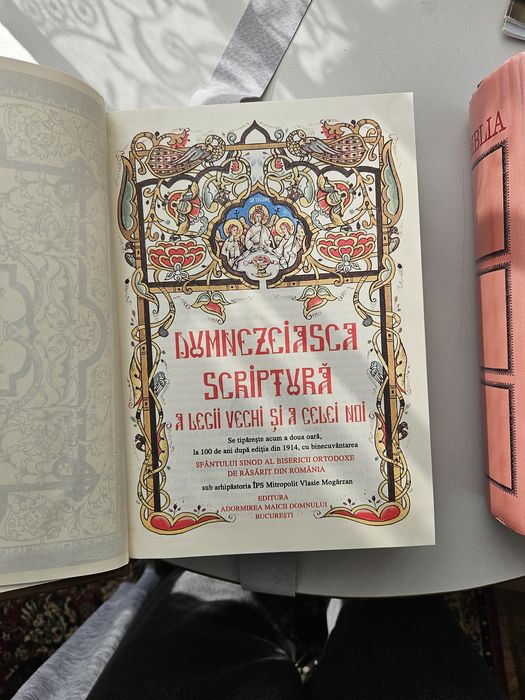 Vând Biblia 1914 ediție de lux