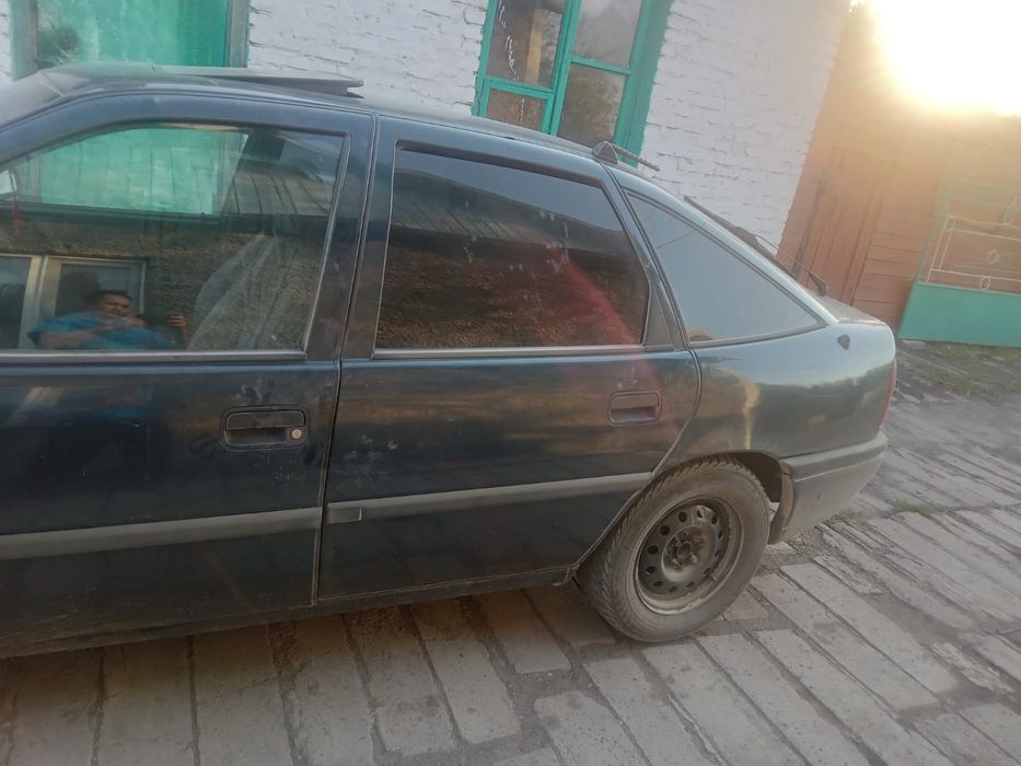 Опель вектра а1994