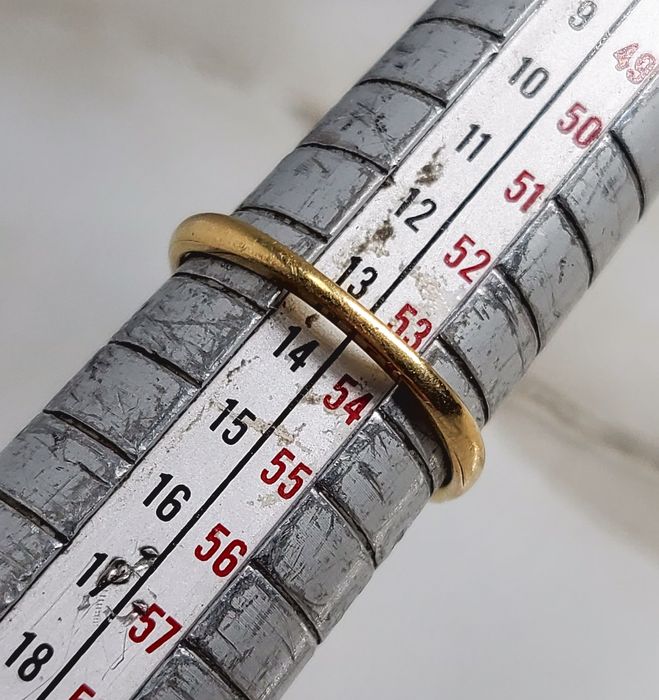 Inel din aur 18K cu diamante naturale țintuite în platină mărimea 53