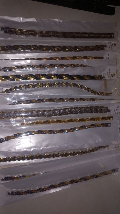 Магнитные лечебные браслеты