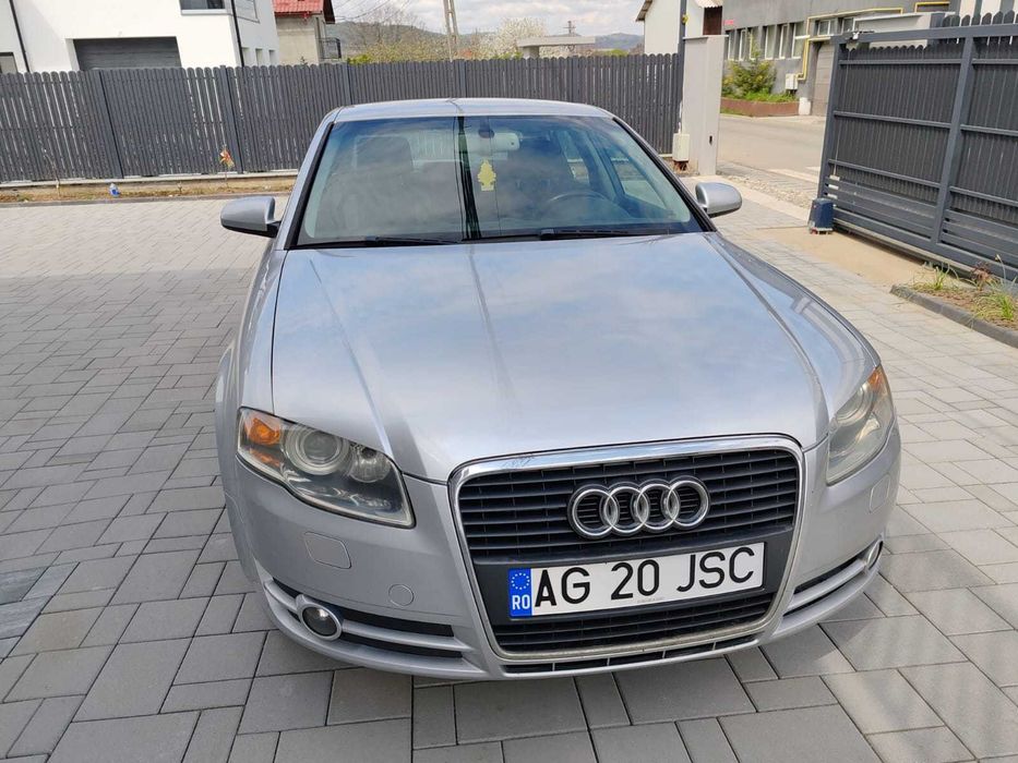 Vând Audi  a 4 berlină