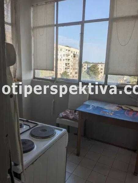 Продава се Двустаен апартамент в Пловдив, Изгрев - 70 кв.м за 929 €/кв.м - Снимка #3