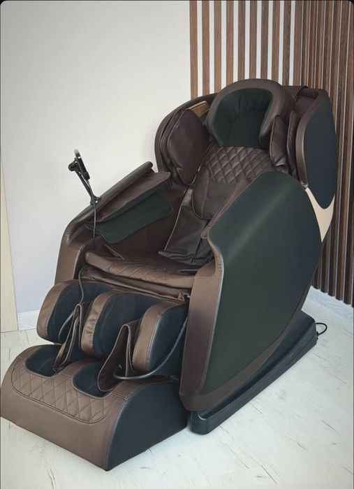 Срочно продам массажнле кресло