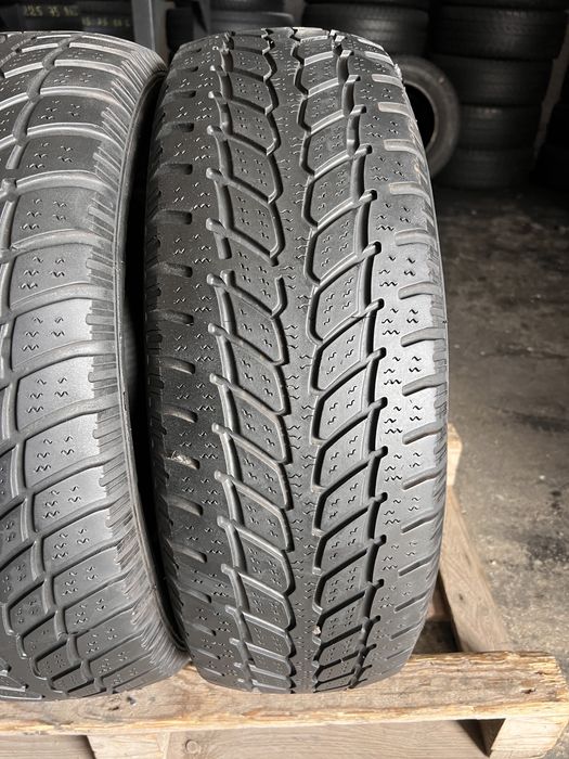 2 anvelope iarna 215/70/16 , Gt Radial