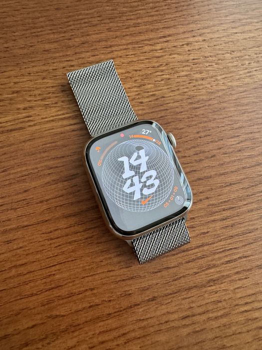 Apple Watch Series 9 GPS + Cellular 45mm