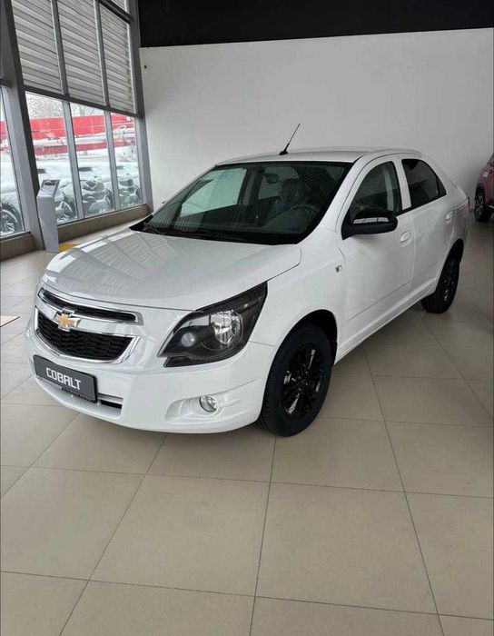 Chevrolet Cobalt Midnight 2025