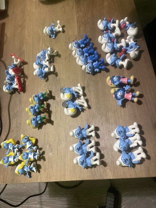 Colectia de strumfii