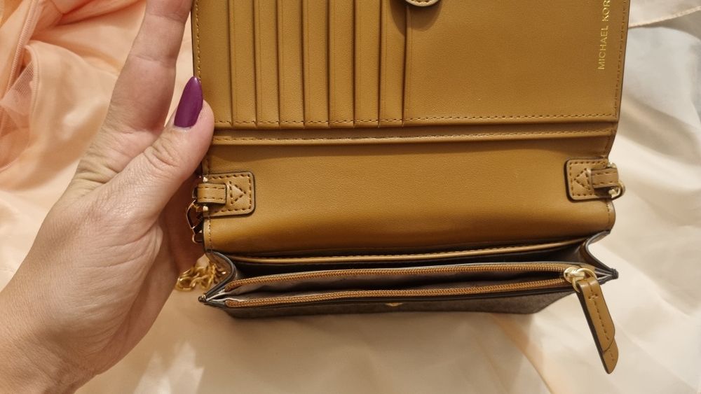 Малка Чанта Michael Kors