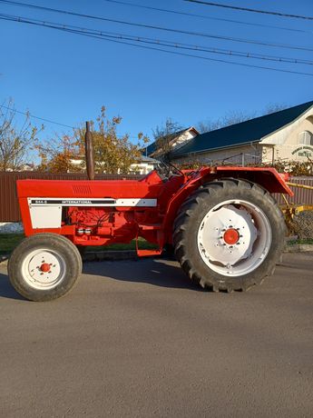 Tractor International 844S
