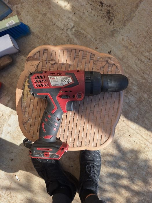 Raider RDP-SCDI20S за части,50нм,серия р20 без батерия и зарядно.