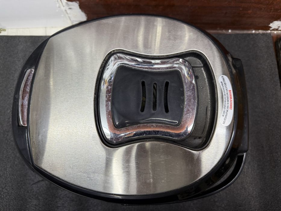 Продам мультиварку  Redmond RMC-70