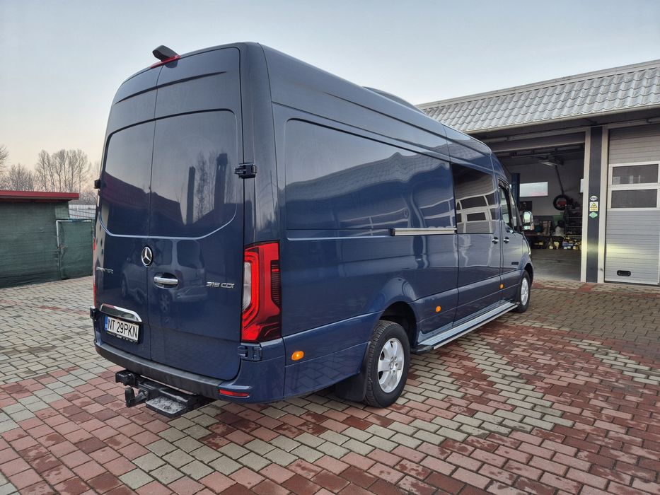 Mercedes-Benz Sprinter 319 8÷1