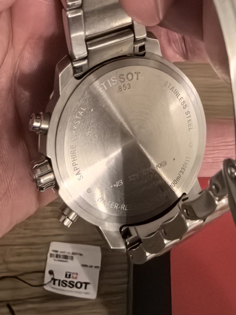 Безупречен за подарък, Tissot с хронограф, без драскотина!