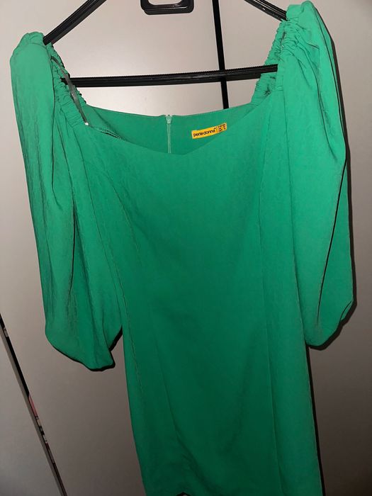 Официална зелена рокля,размер 40