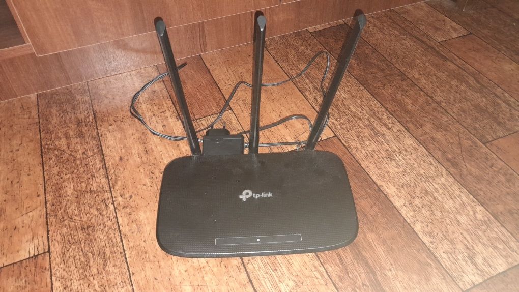 TP-Link Wi-Fi роутер