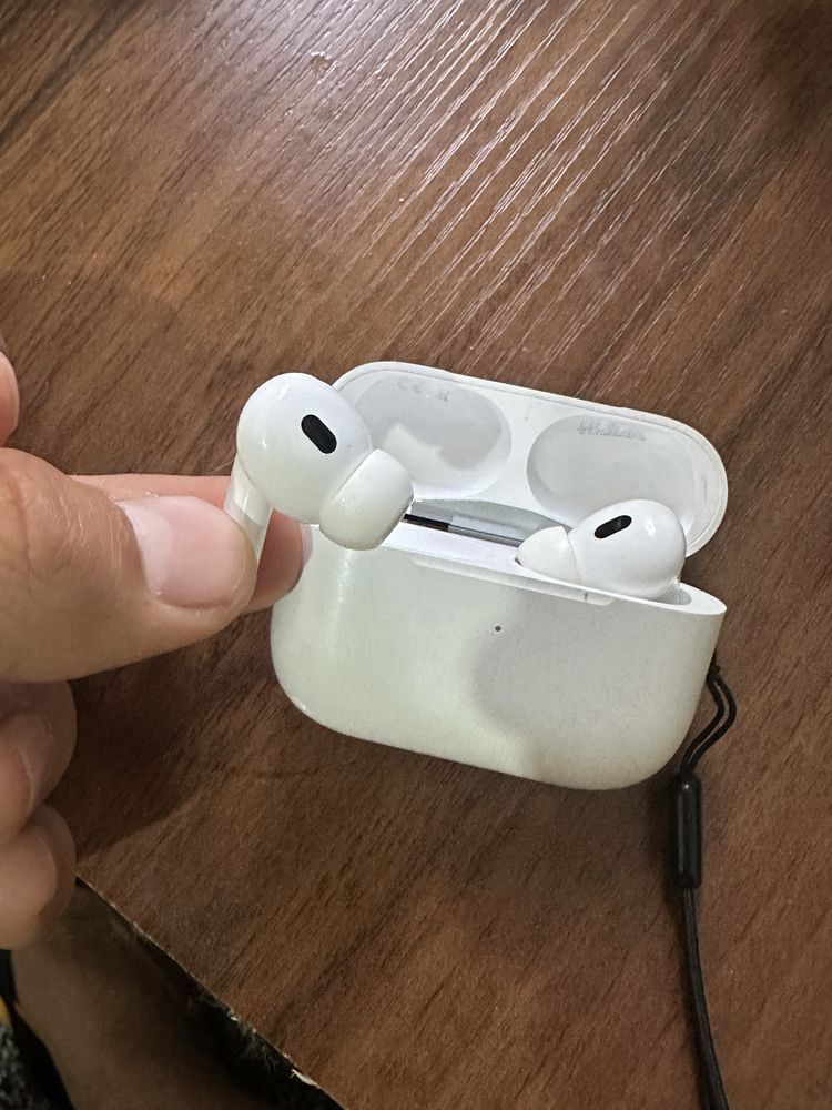 Продам срочно. Airpods pro!