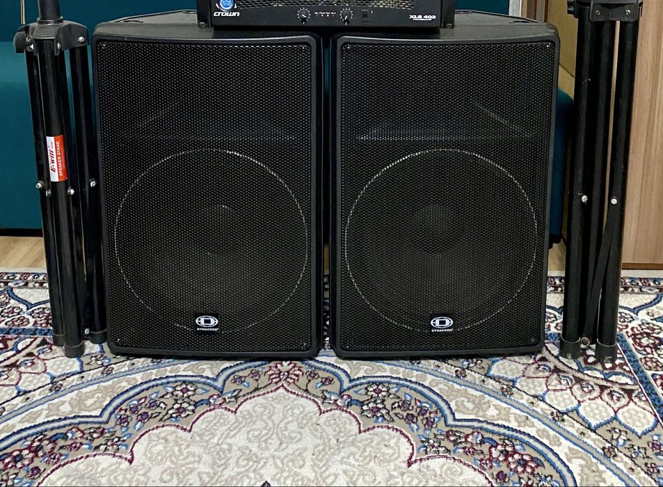 Акустические системы в отличном состоянии